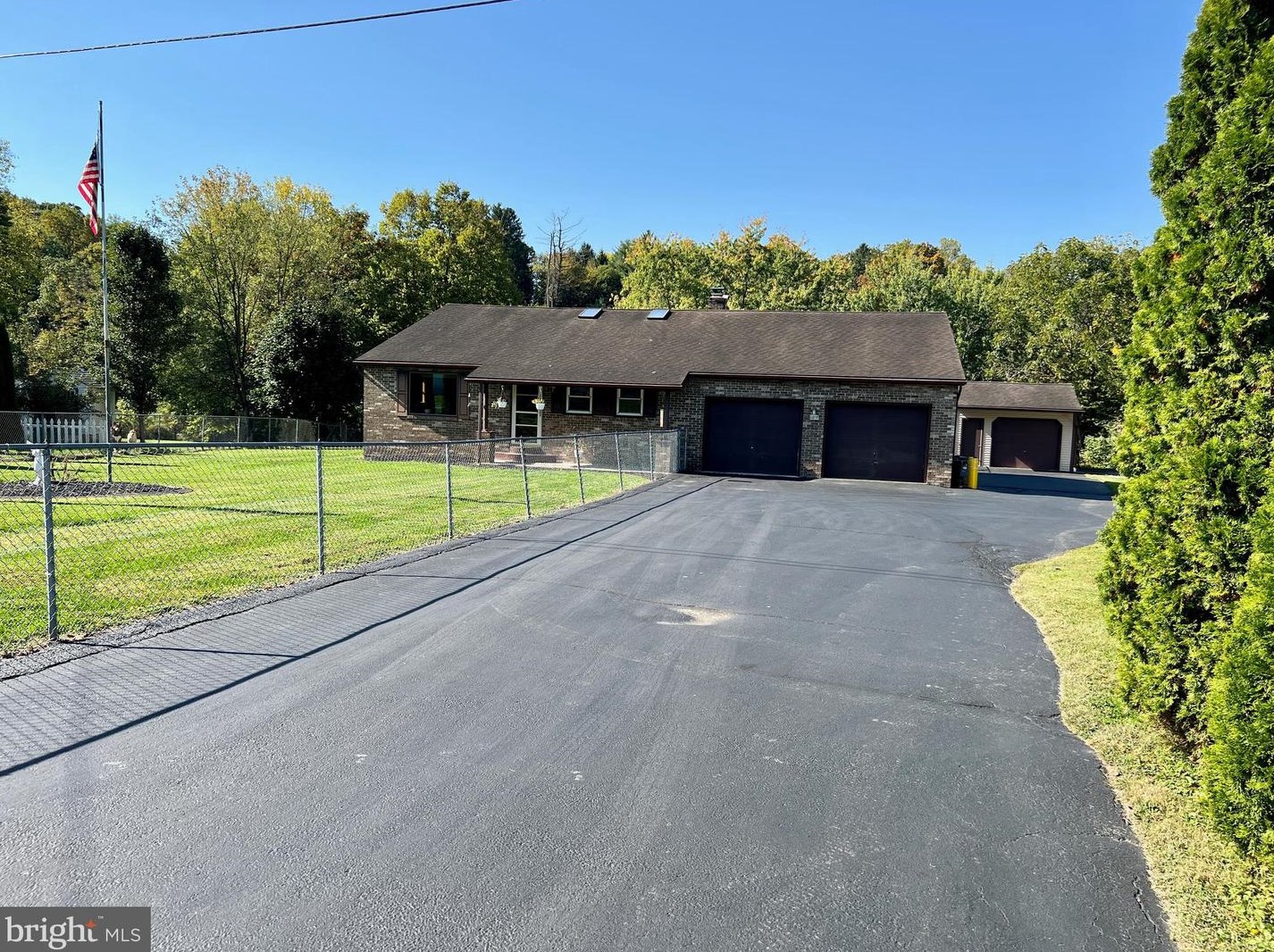 1510 Conewago Ave, Strinestown, PA 17345-9469