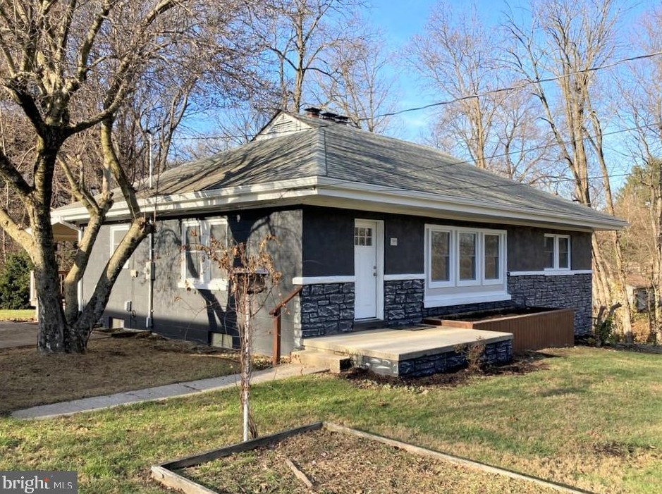 399 Beck Mill Rd, Hanover, PA 17331