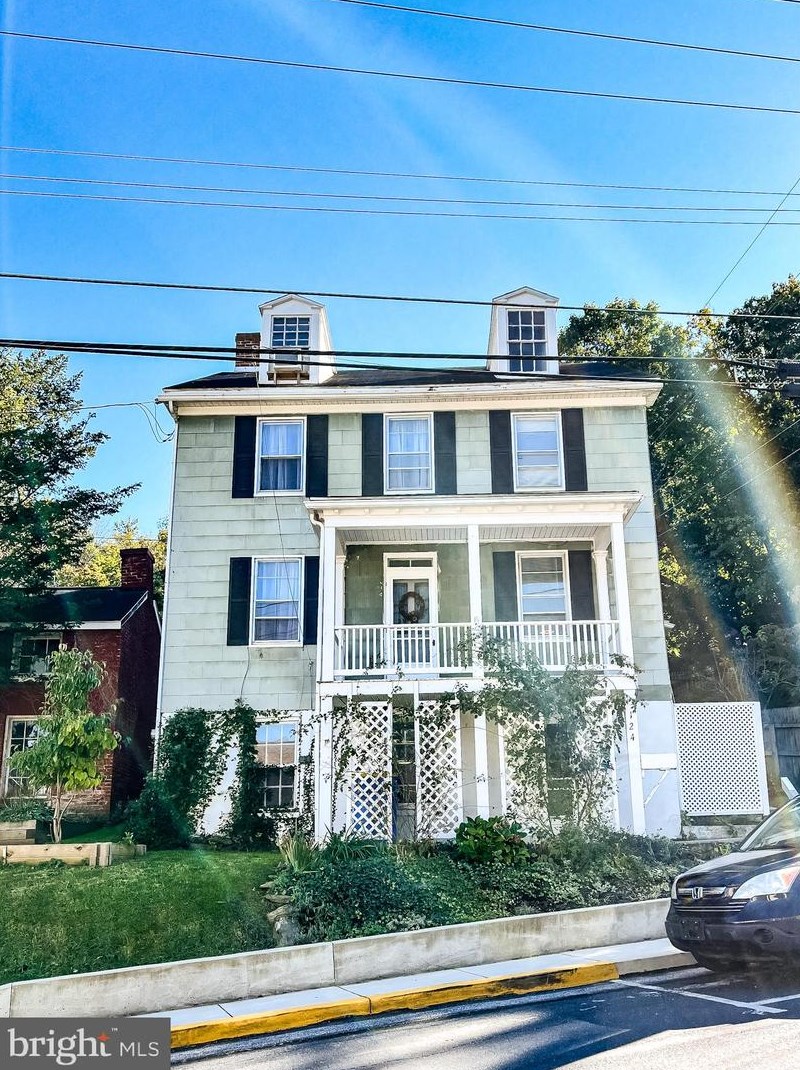 124 Hanover St, Hametown, PA 17327-1008