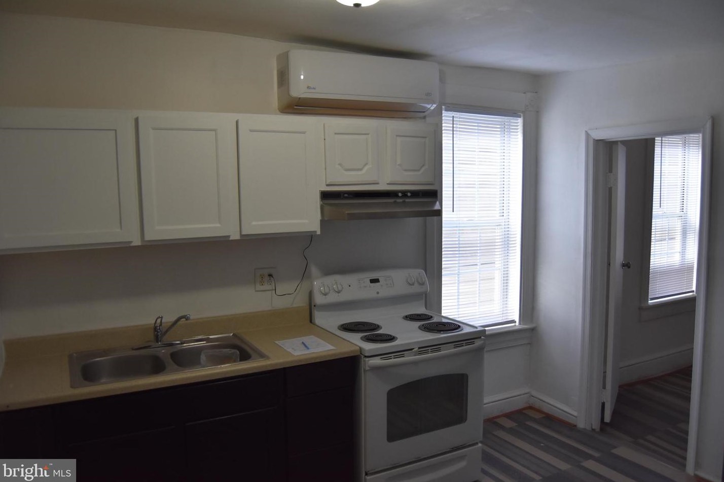 128 S Main St #9, Spring Grove, PA 17362