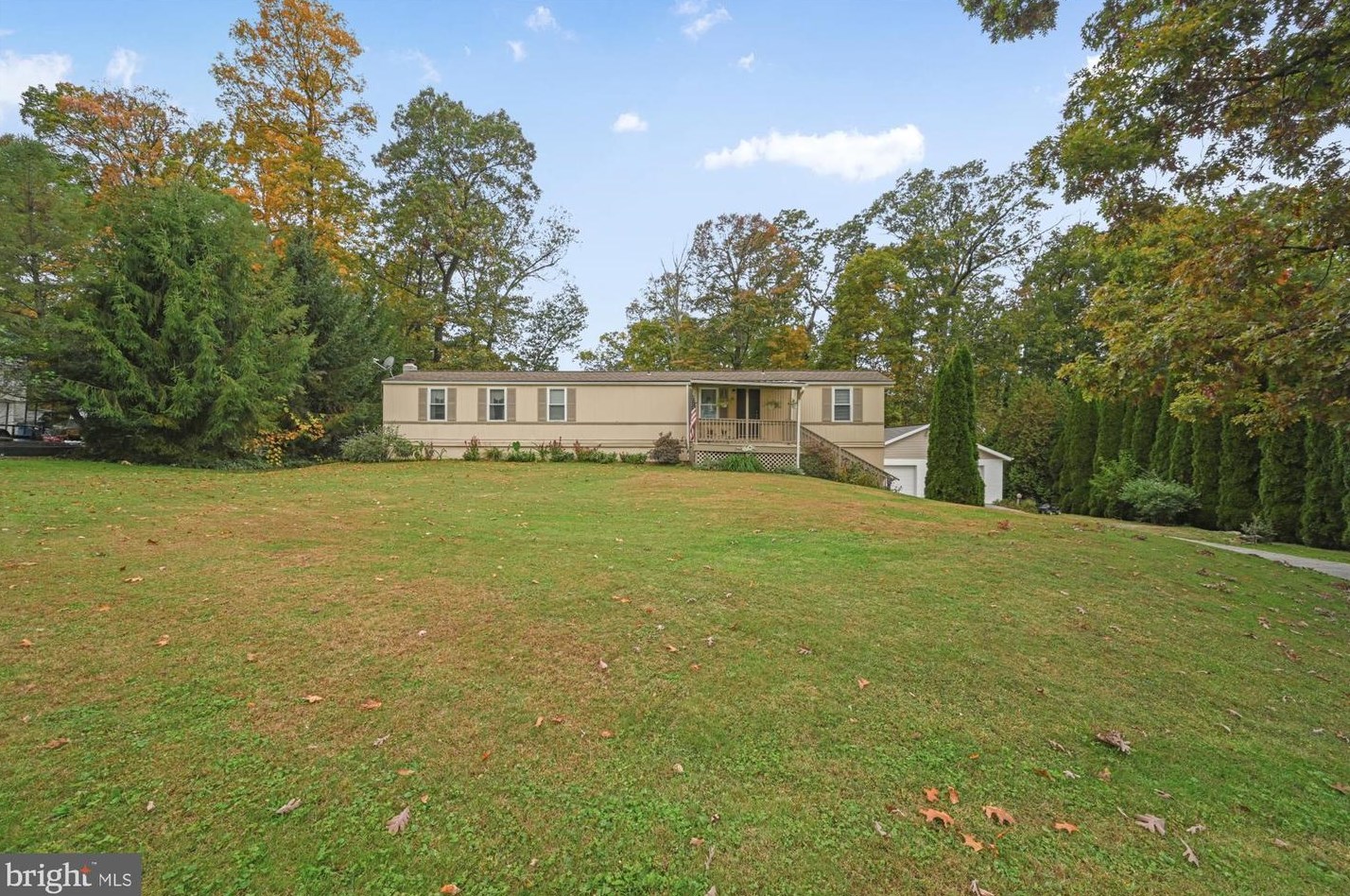 3202 Keeney Ct, Spring Grove, PA 17362-7841