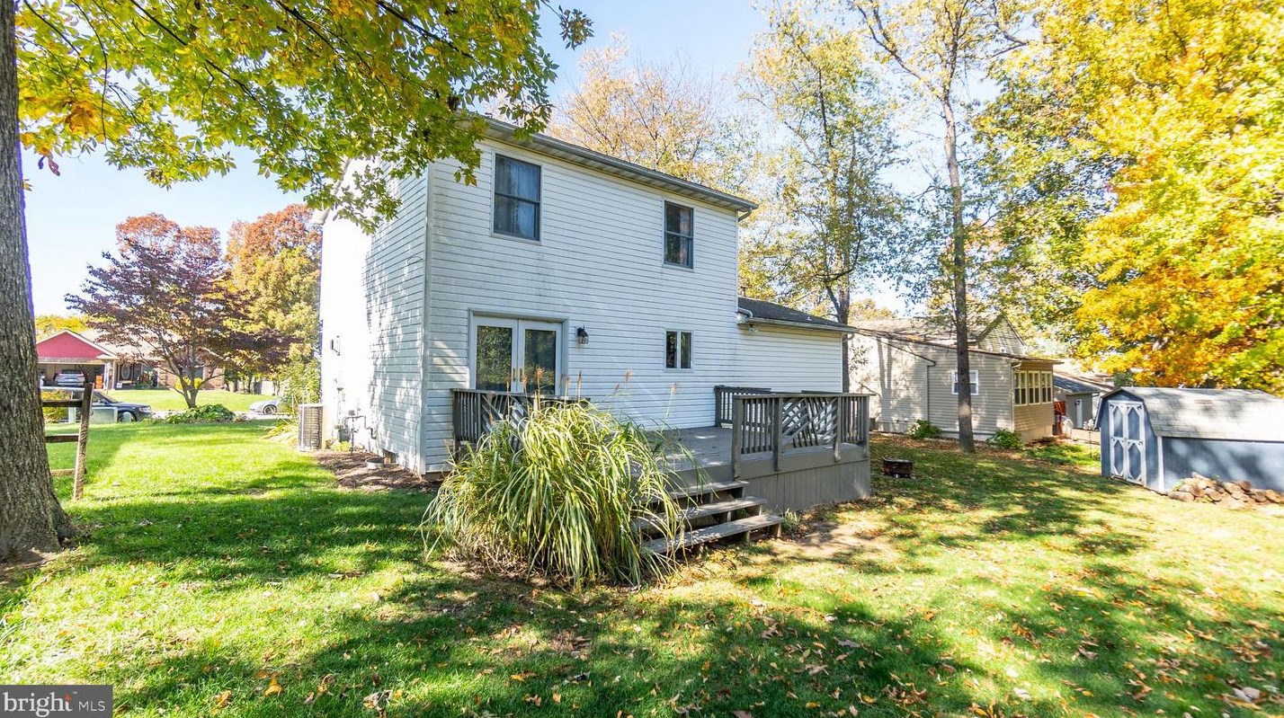 1114 Cobblestone Ct, Hanover, PA 17331
