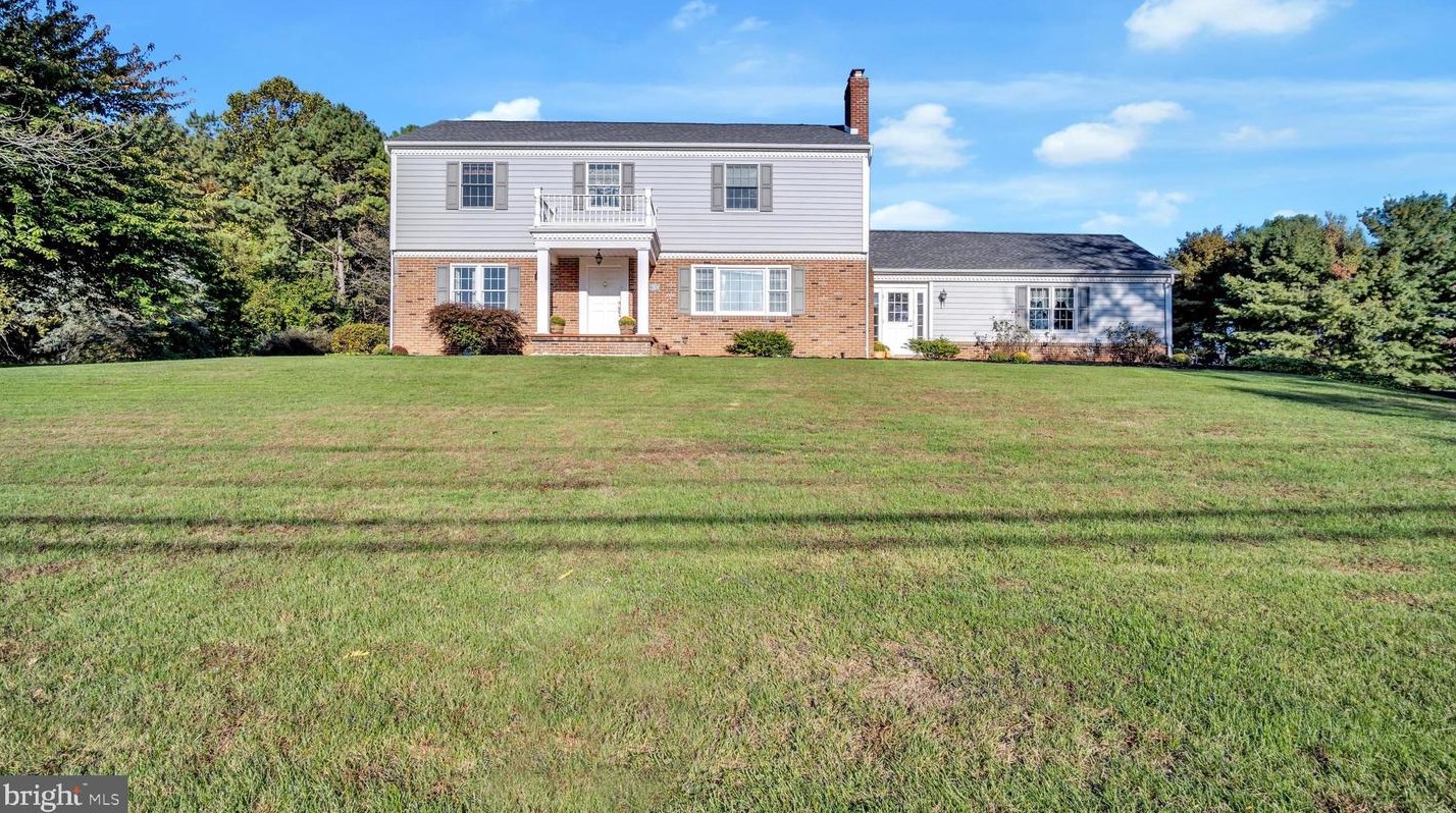 5079 Lehman Rd, Spring Grove, PA 17362