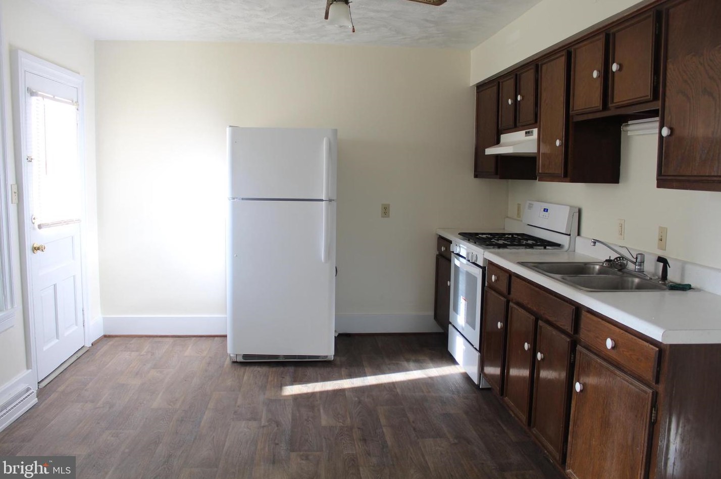 127 Hanover St #1, Hametown, PA 17327