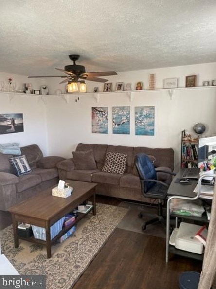 429 Pleasant St, Hanover, PA 17331