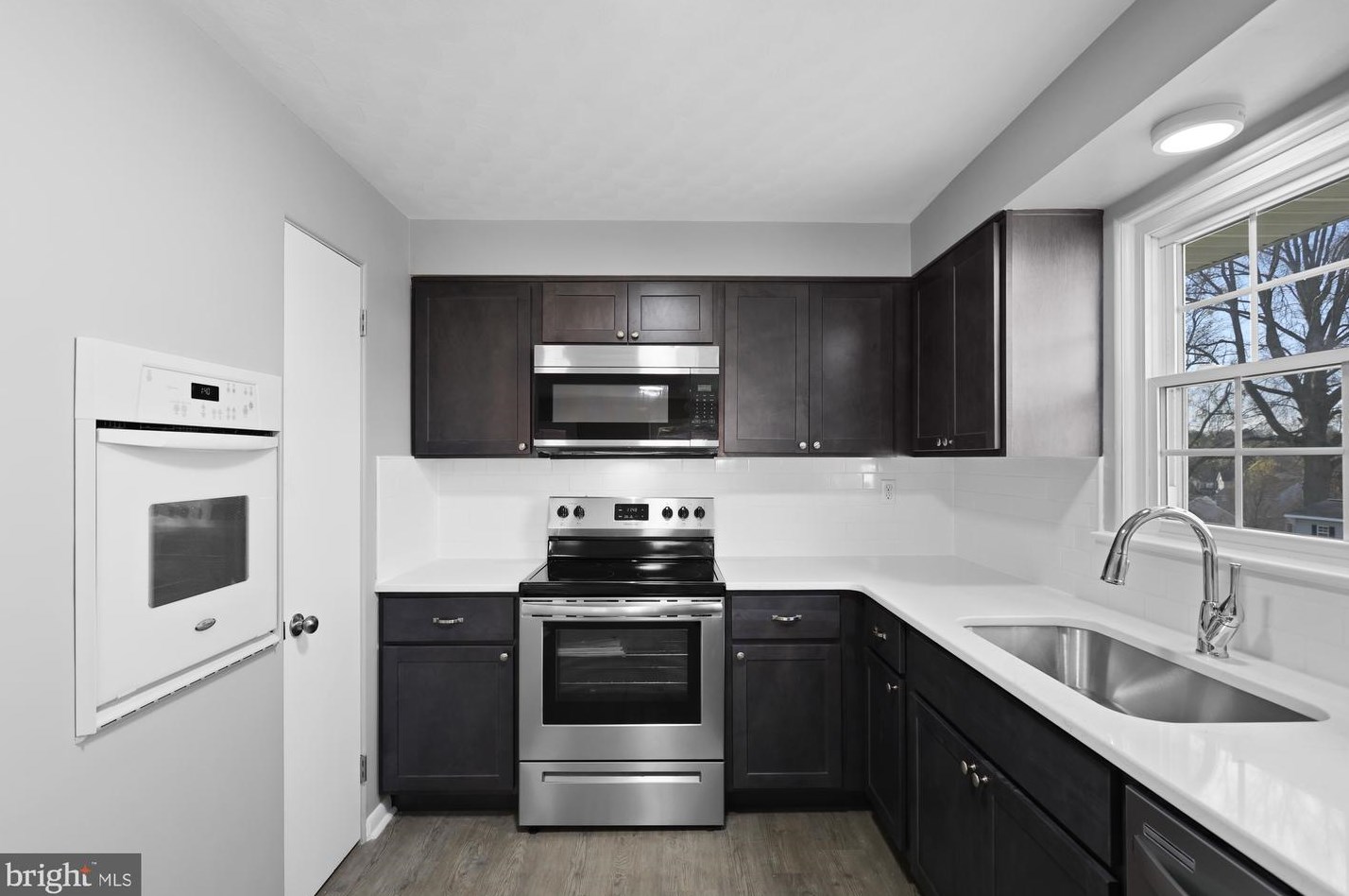 202 Nollyn Dr, Yoe PA  17313-9528 exterior