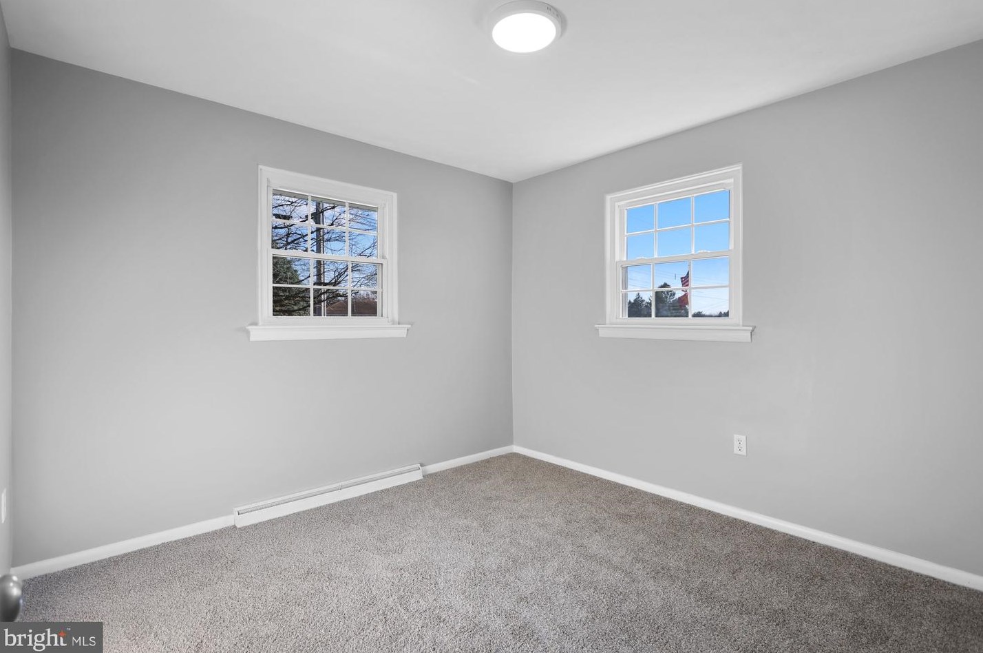 202 Nollyn Dr, Yoe PA  17313-9528 exterior