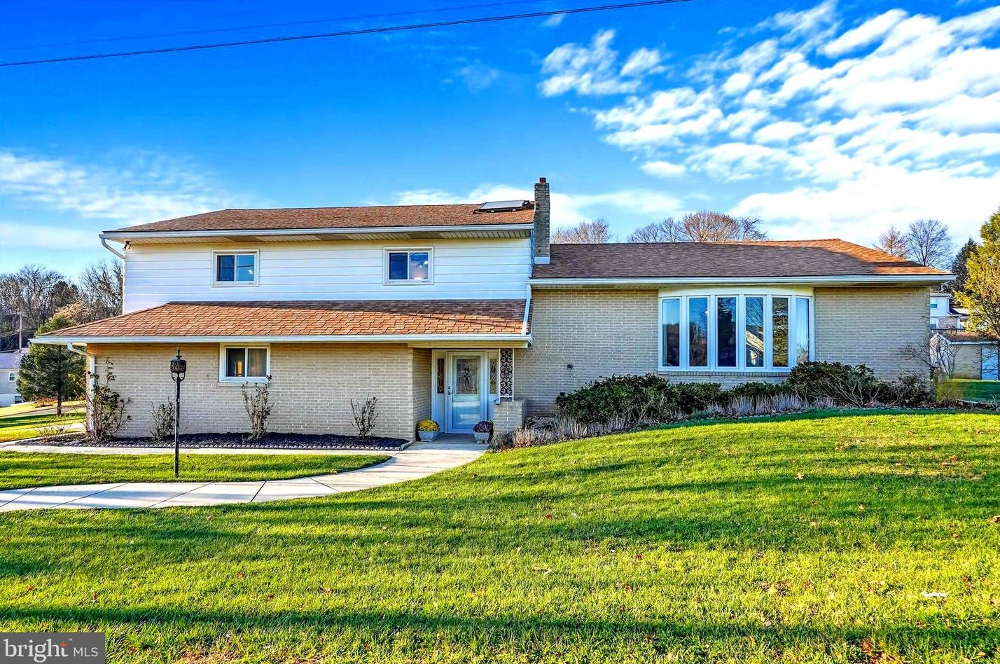 36 Circle Dr, Hametown, PA 17327-1334