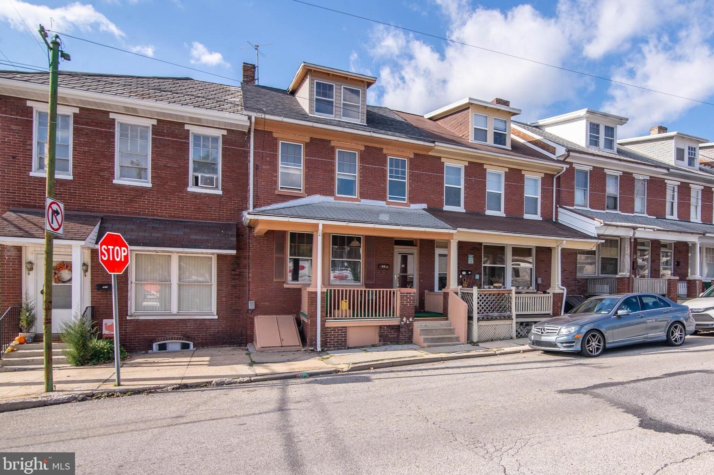 72 Albemarle St, York PA  17403-1802 exterior