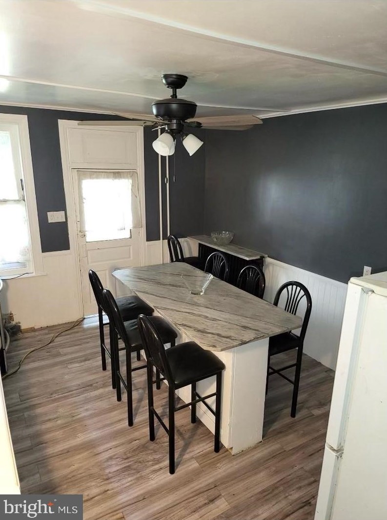 56 Main St, Spring Grove, PA 17362-1014