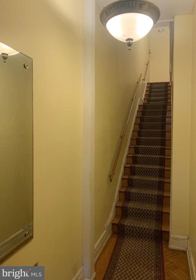 40 N Queen St #3, York, PA 17401