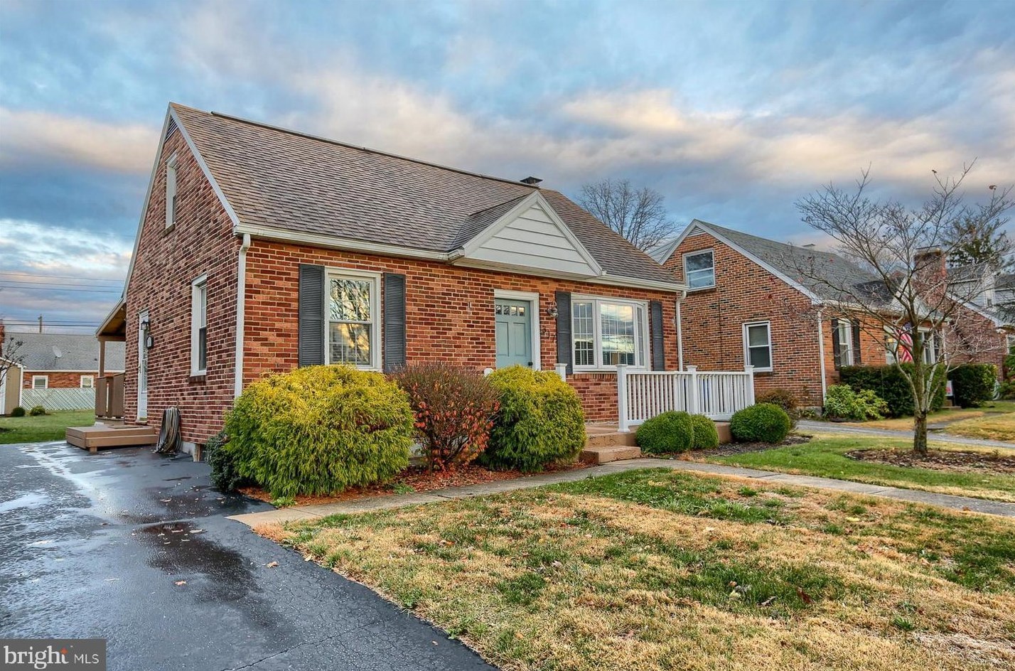 317 Greystone Rd, York, PA 17402