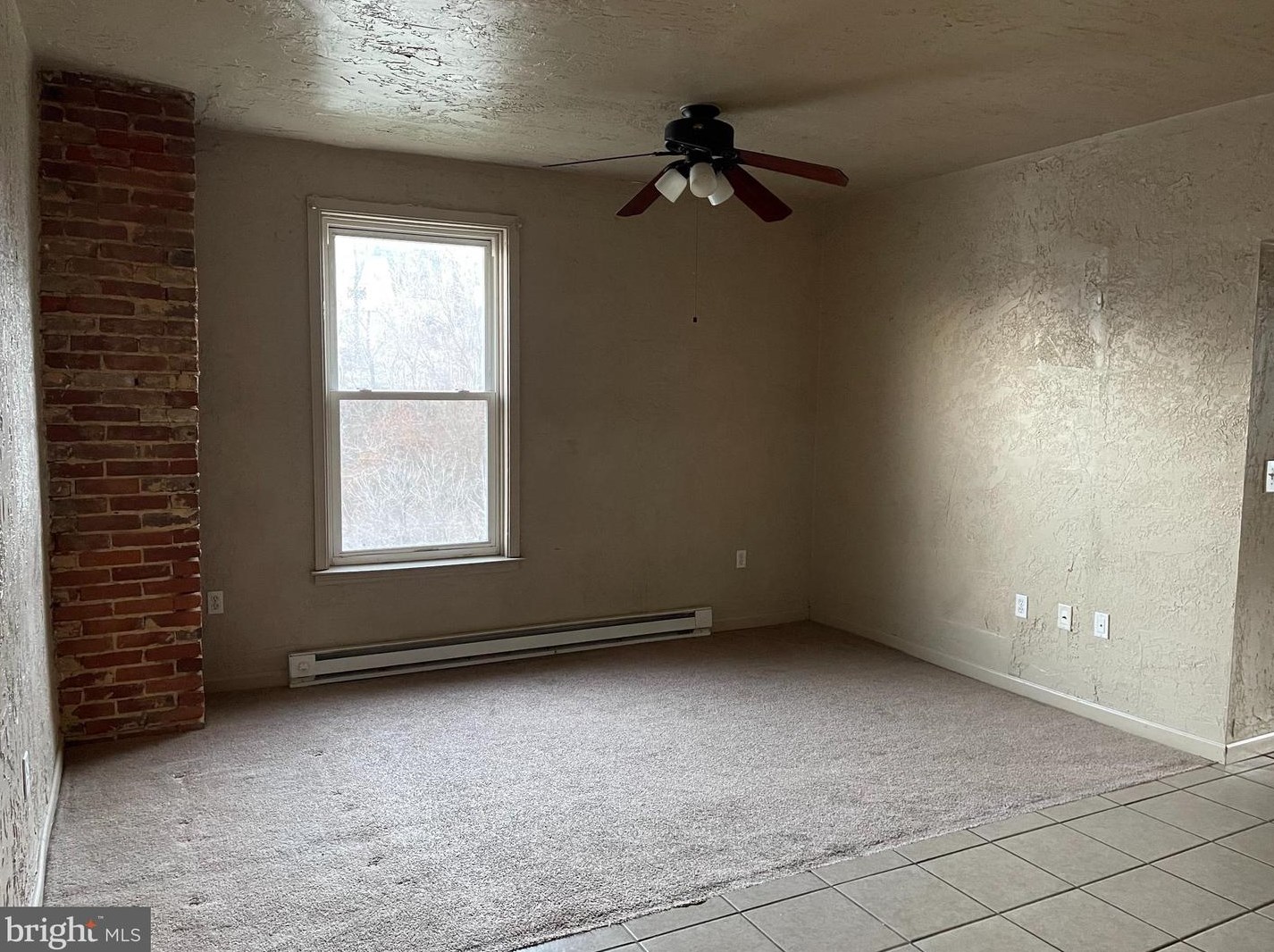 9 Maul Ave Apt F, Cross Roads, PA