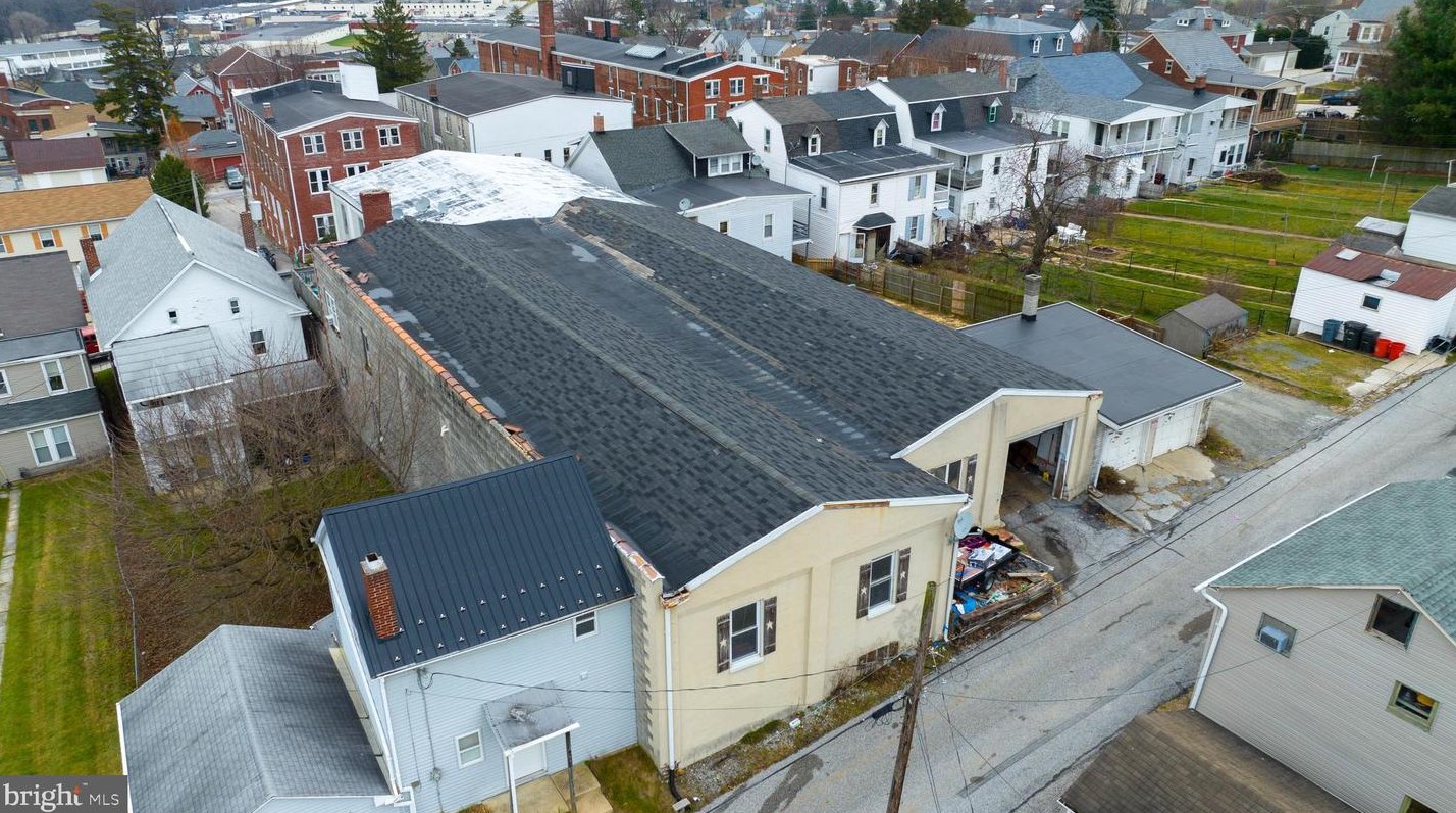 36 S Pine St, Red Lion, PA 17356