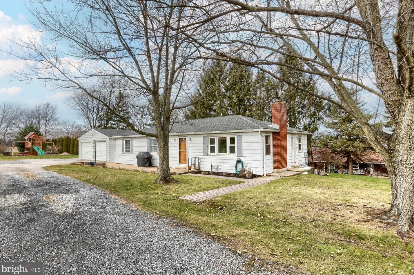 1 Weigle Ln, Siddonsburg, PA 17019
