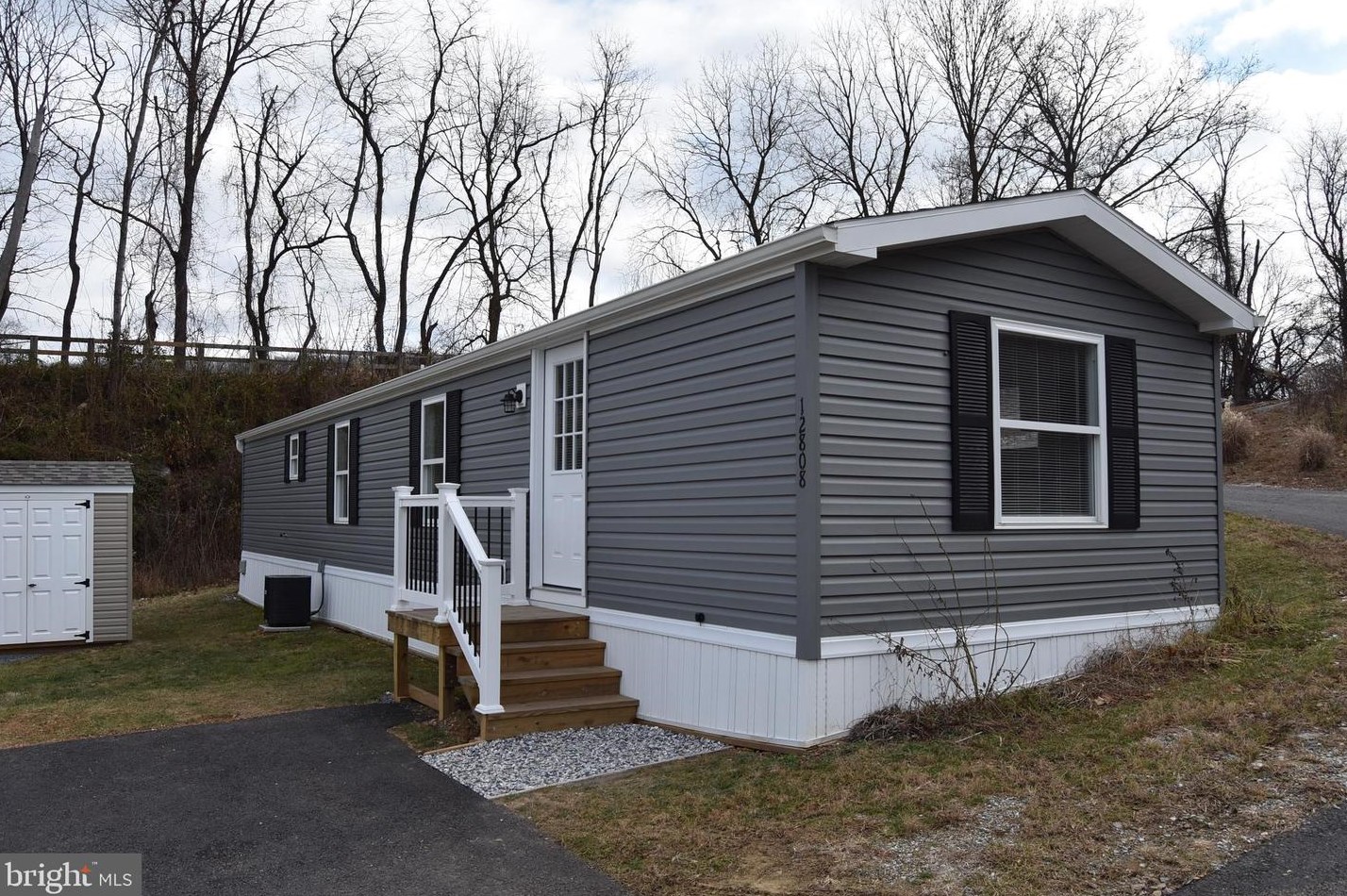 12808 Glen Brook Ct, Hametown, PA 17327