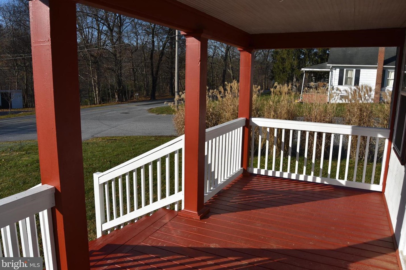1345 Conewago Ave, Strinestown, PA 17345