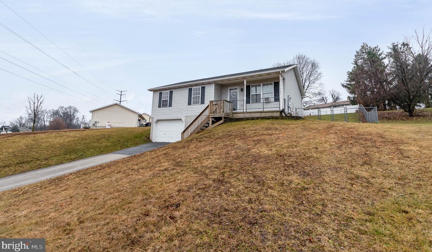 170 Northcrest Dr, York Haven, PA 17370