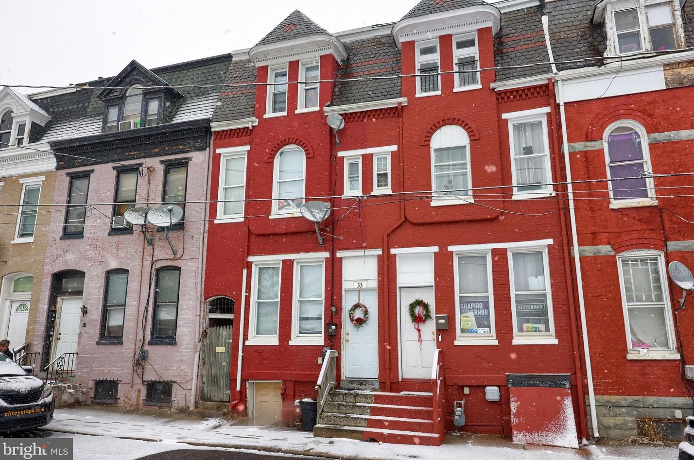 33 Columbia Ave, York, PA 17403