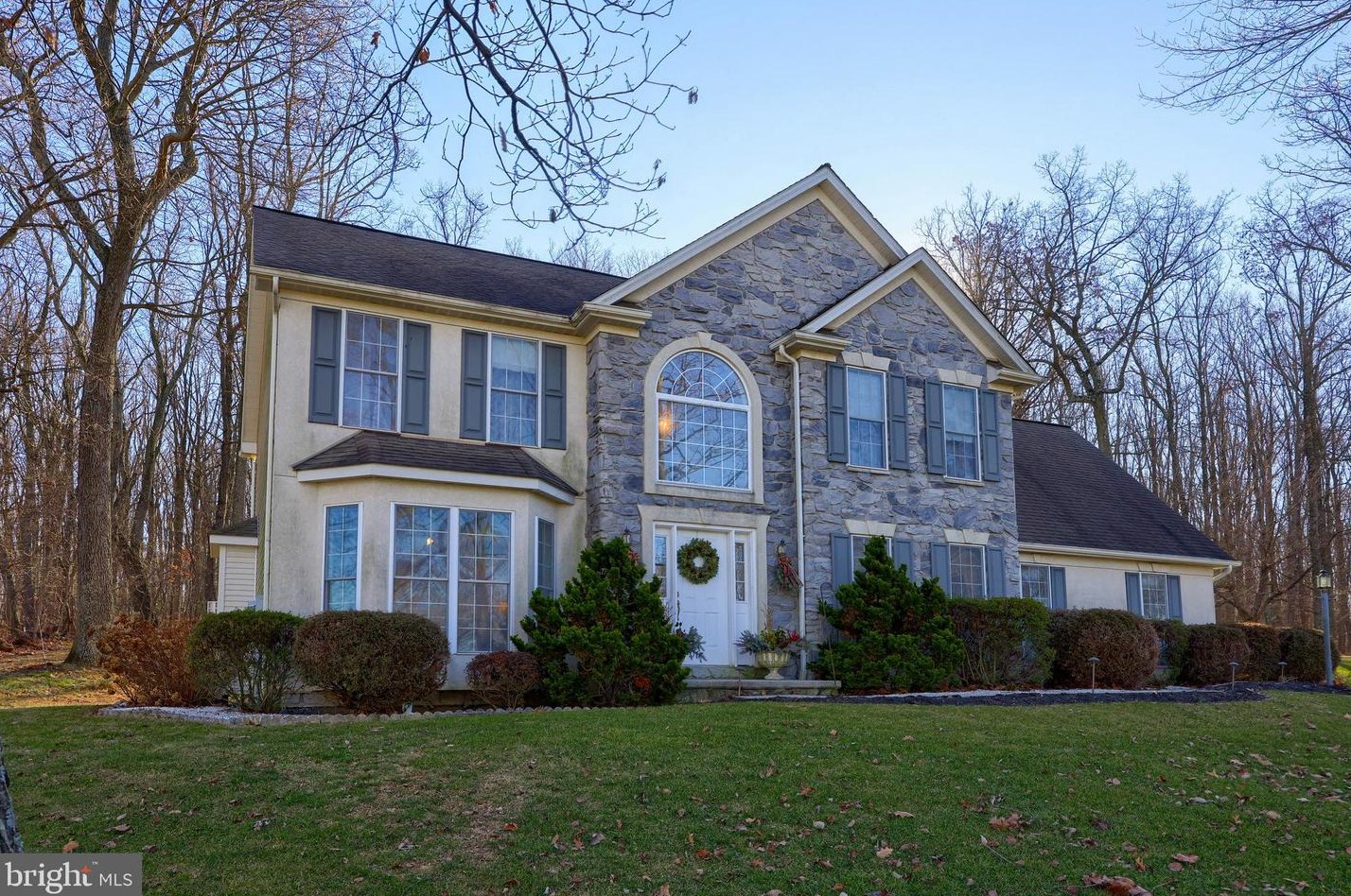 95 Forest Ridge Ct, Red Lion, PA 17356
