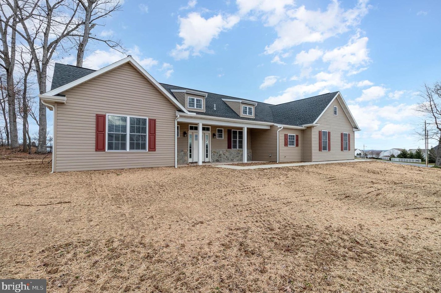 695 Midway Rd, York Haven, PA 17370
