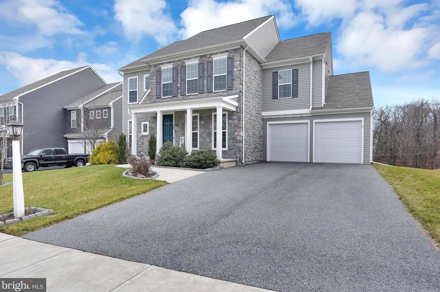 165 Lark Dr, York Haven, PA 17370