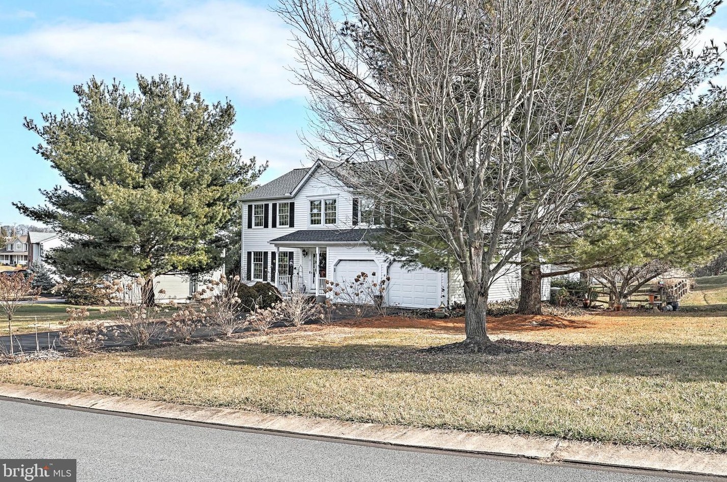 17 Clear Run Dr, Shrewsbury, PA 17361