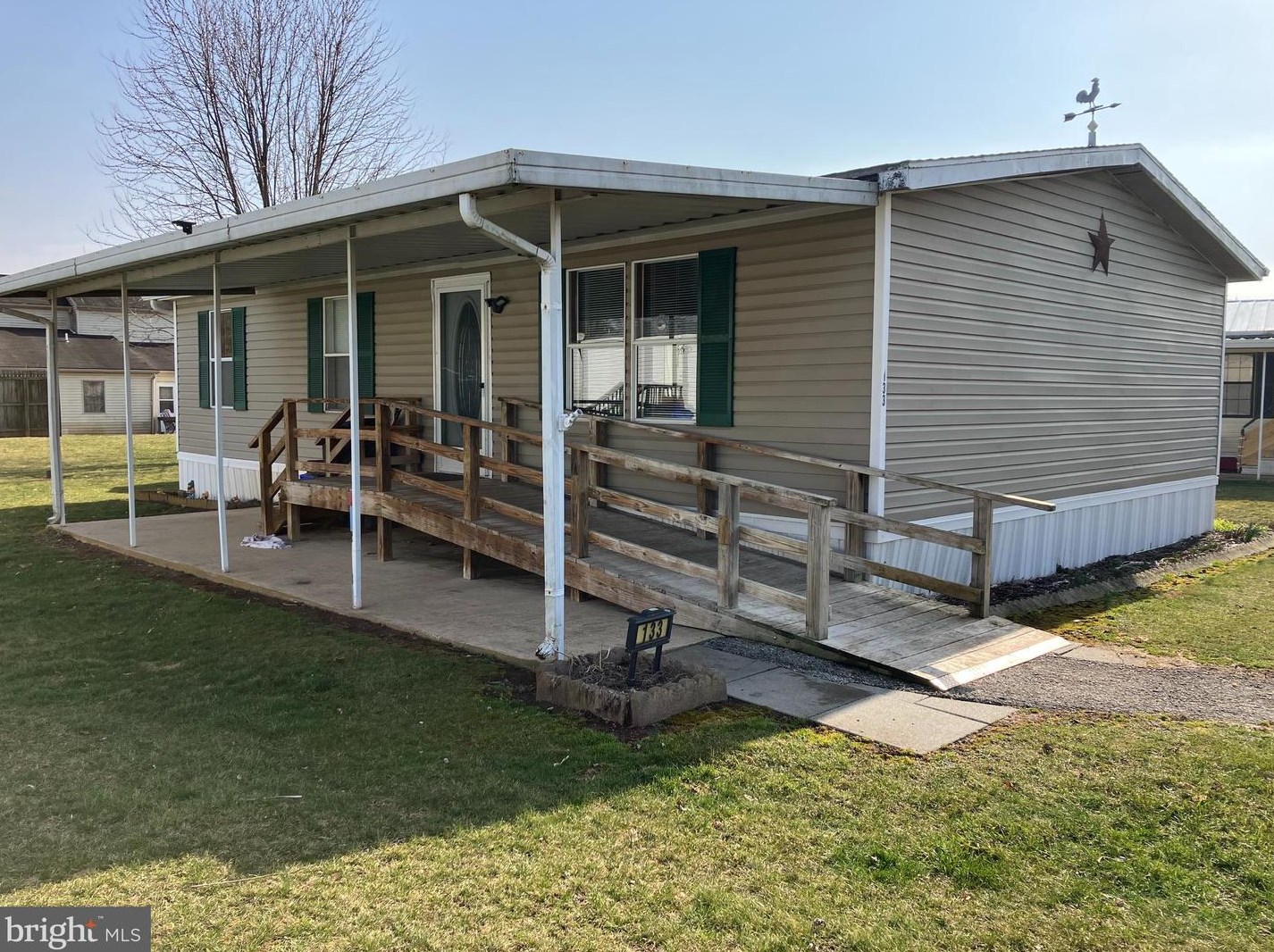 133 Meadowview Dr, York, PA 17315