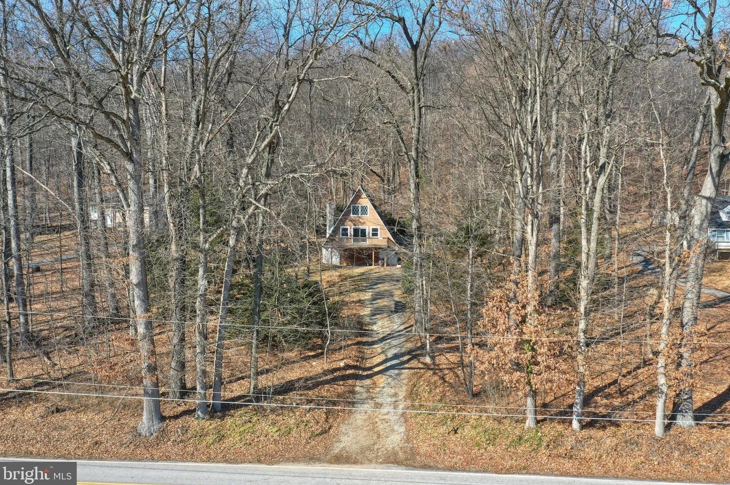 4755 Zeiglers Church Rd, Spring Grove, PA 17362