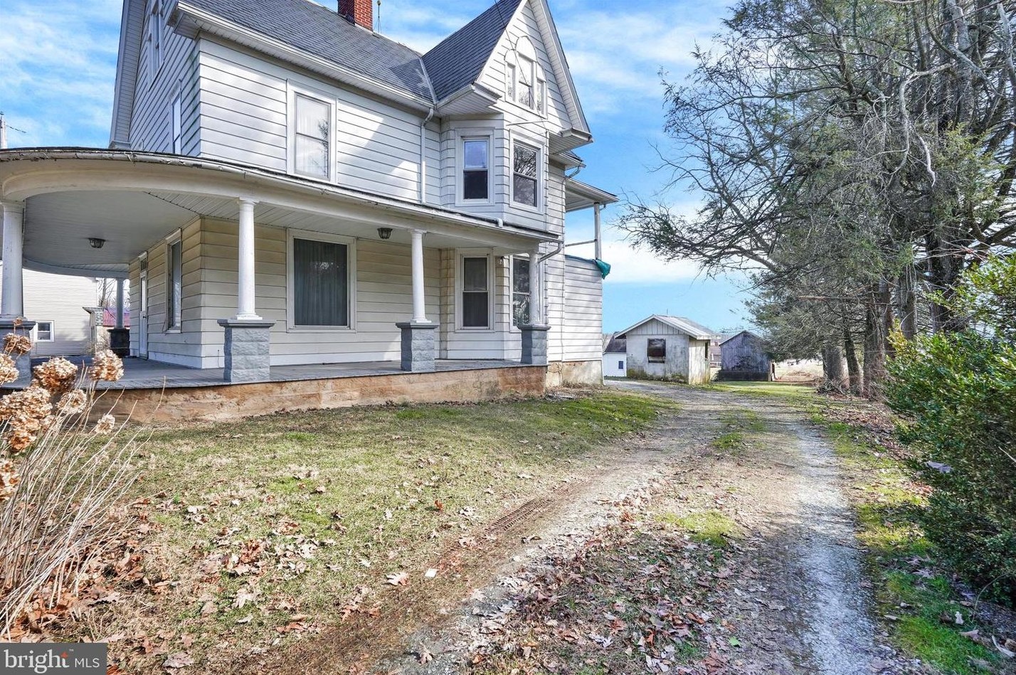 621 New Park Rd, New Park, PA 17352