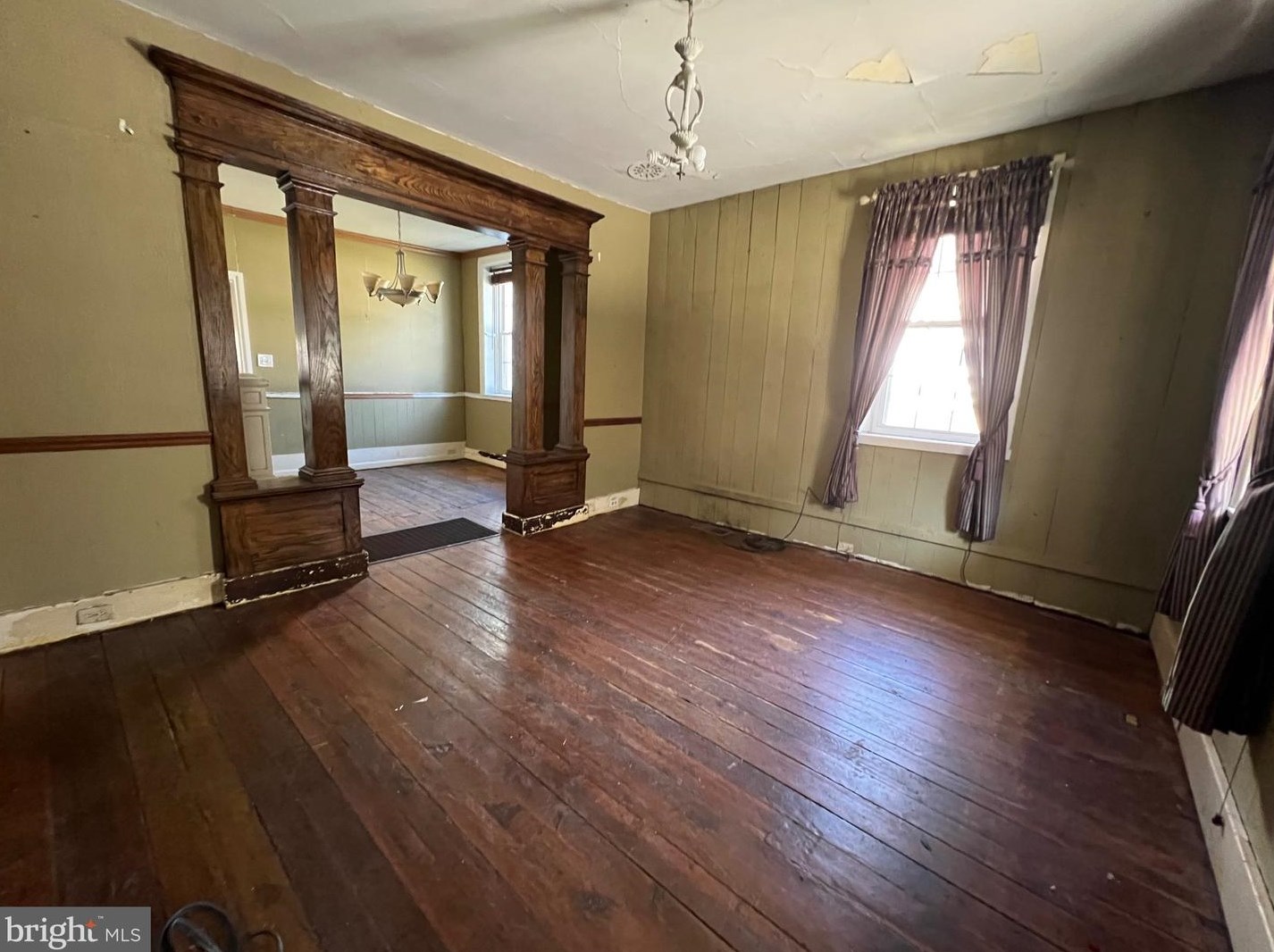 112 Church St, Hametown, PA 17327
