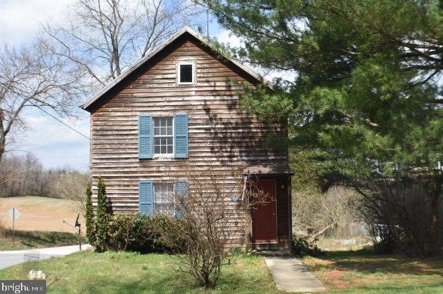 11522 Glen Valley Rd, Hametown, PA 17327