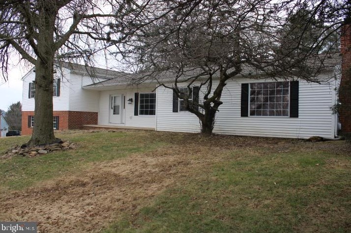 318 S Franklin St, Red Lion, PA 17356