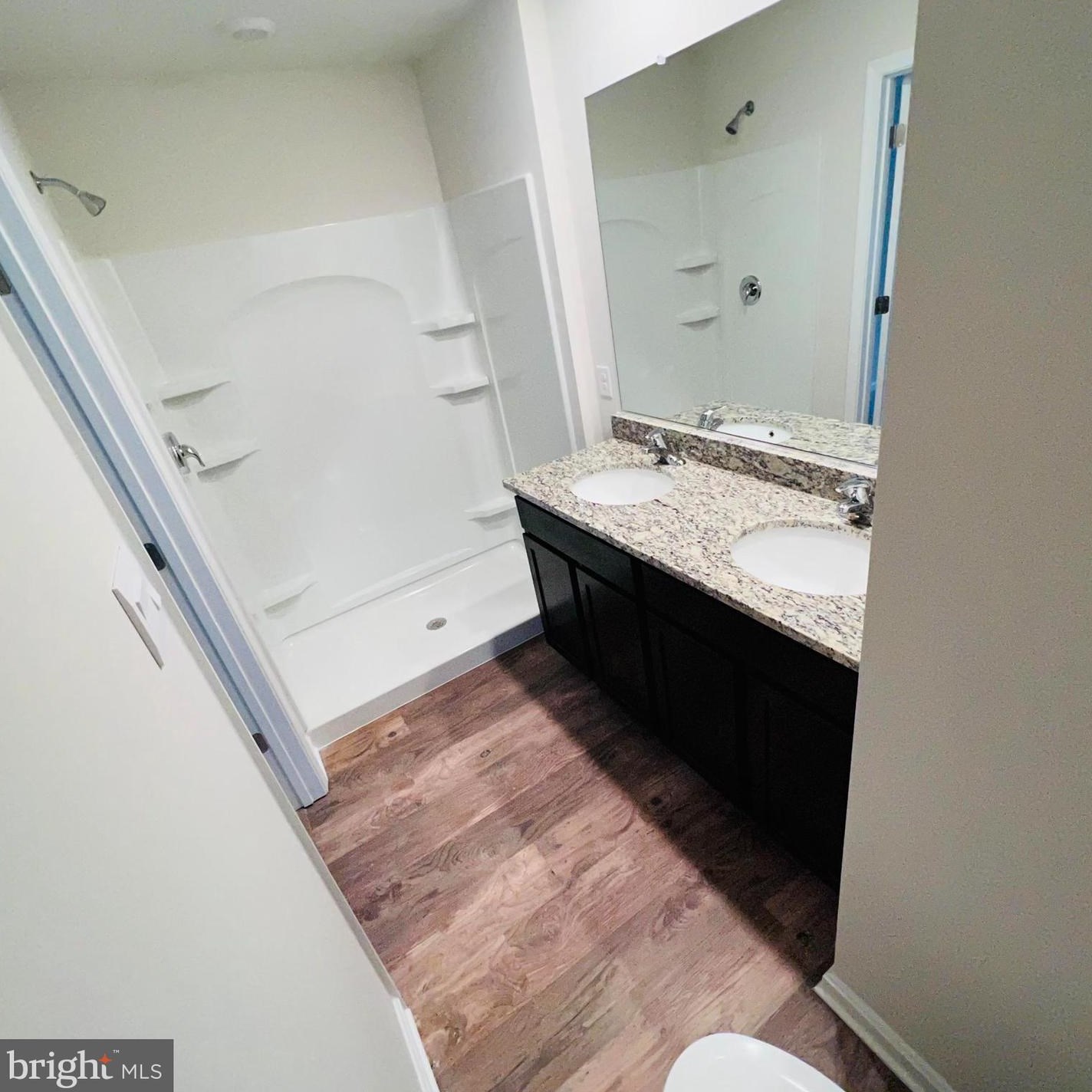 330 Locust Run Dr, York, PA 17404