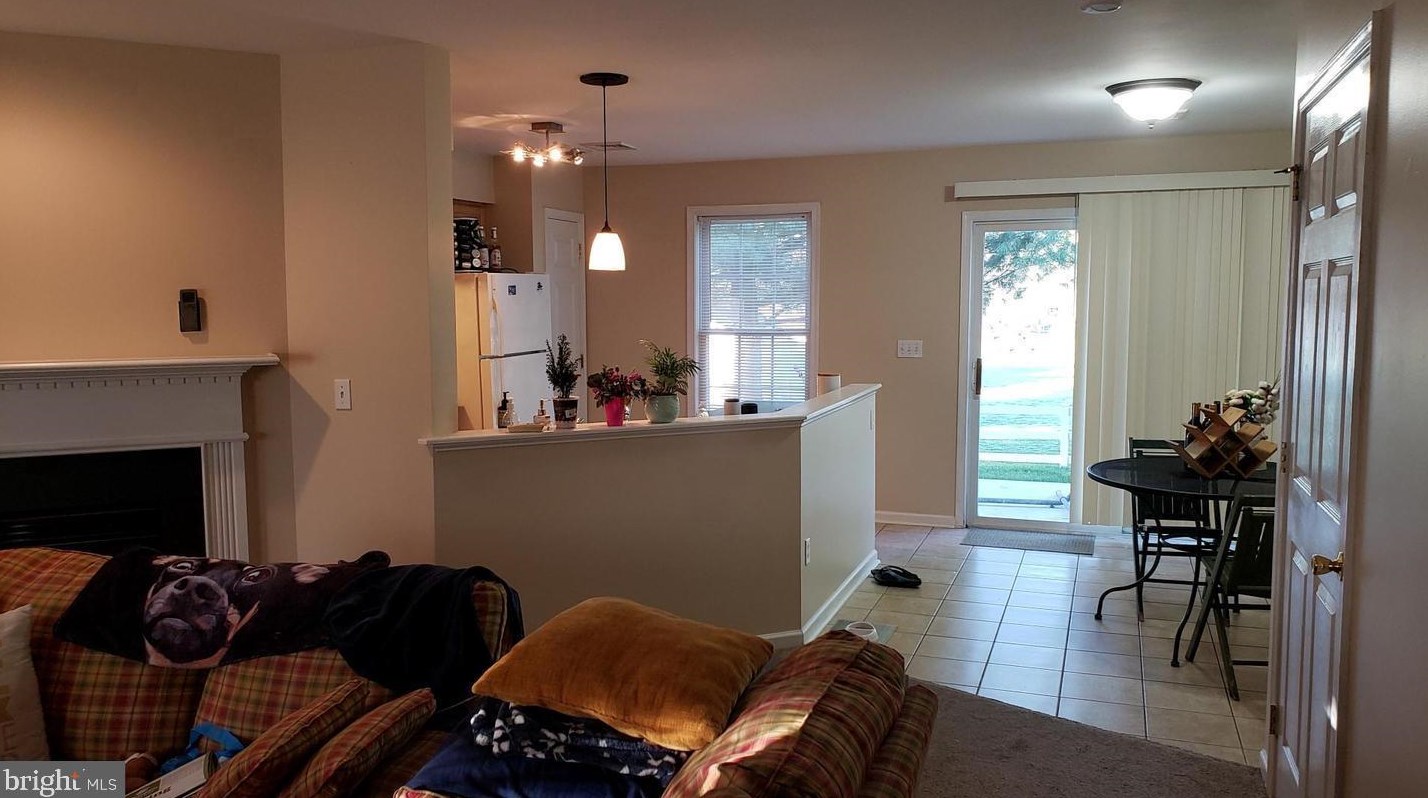 659 Mallard Dr #2c, Etters, PA 17319