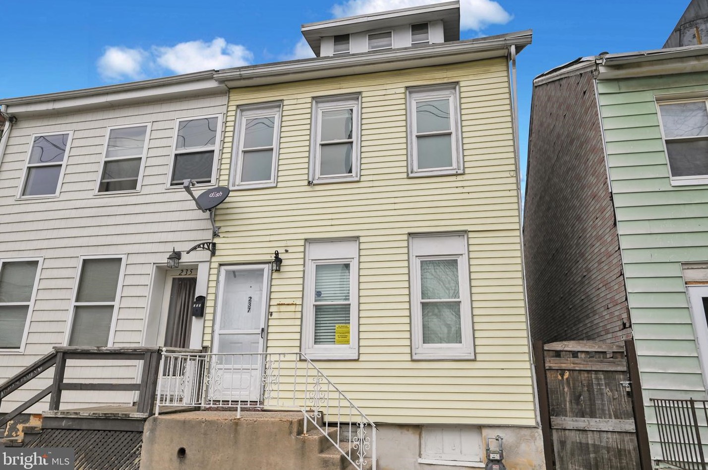 237 E Walnut St, York, PA 17403