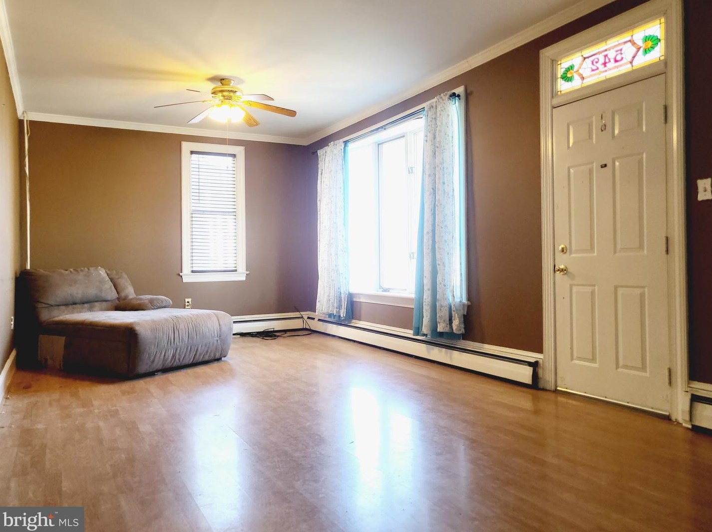 542 W Broadway, Red Lion, PA 17356