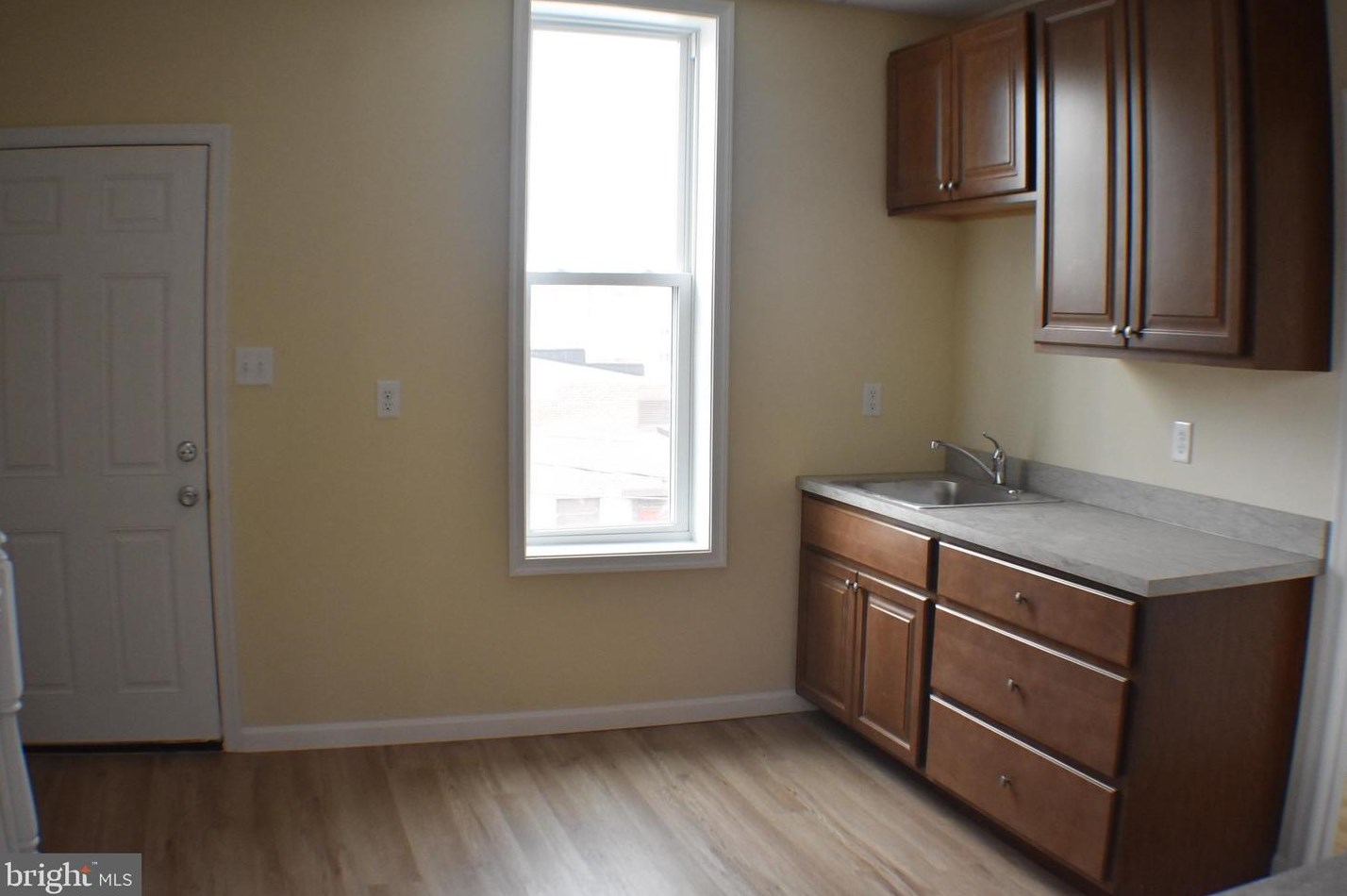 114 S Main St #3rd Floor, Spring Grove, PA 17362