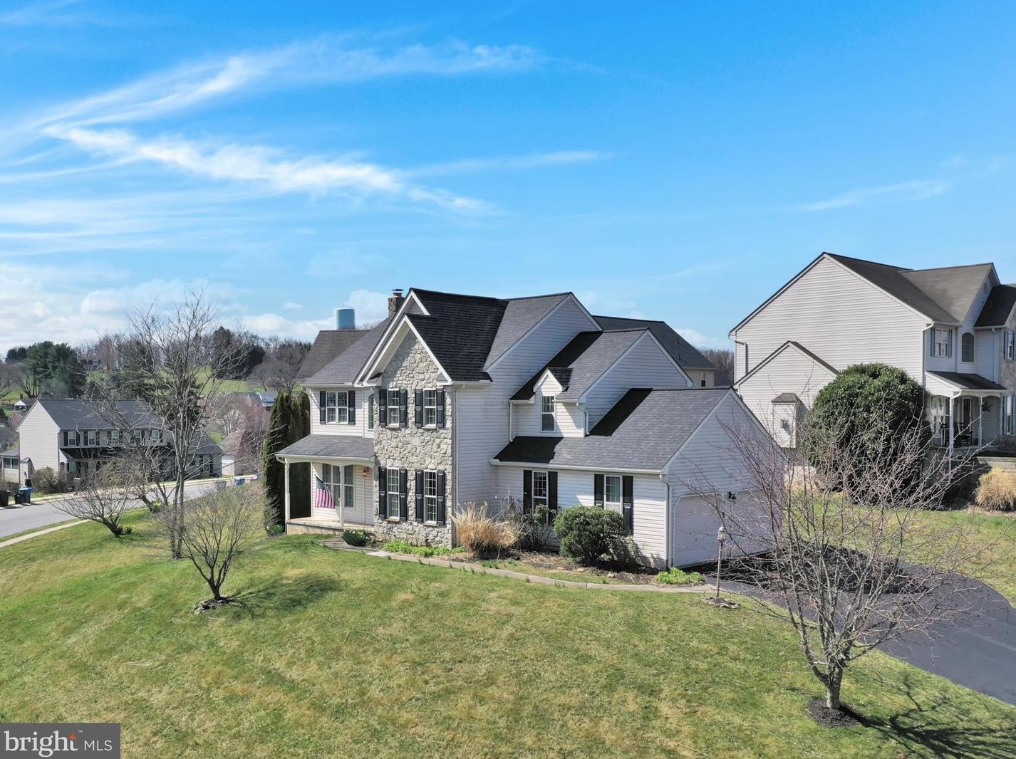 24 Rockdale Dr, Seven Valleys, PA 17360