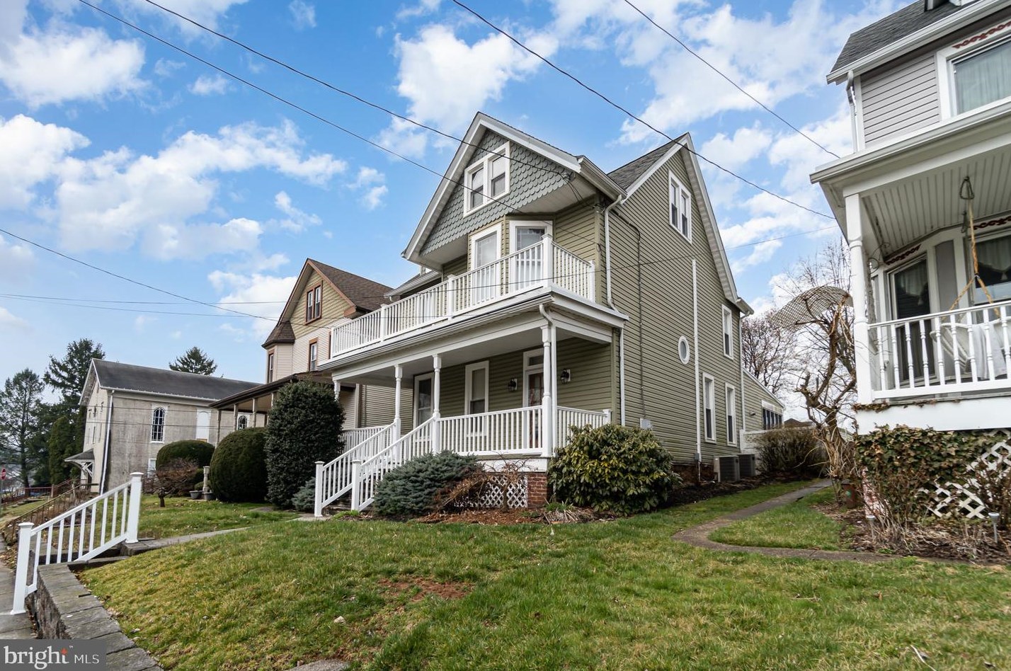 14 N 3rd St, Tolna, PA 17349