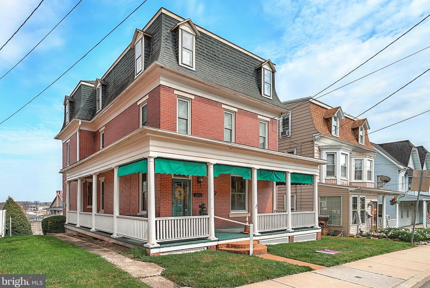117 N Main St, Red Lion, PA 17356