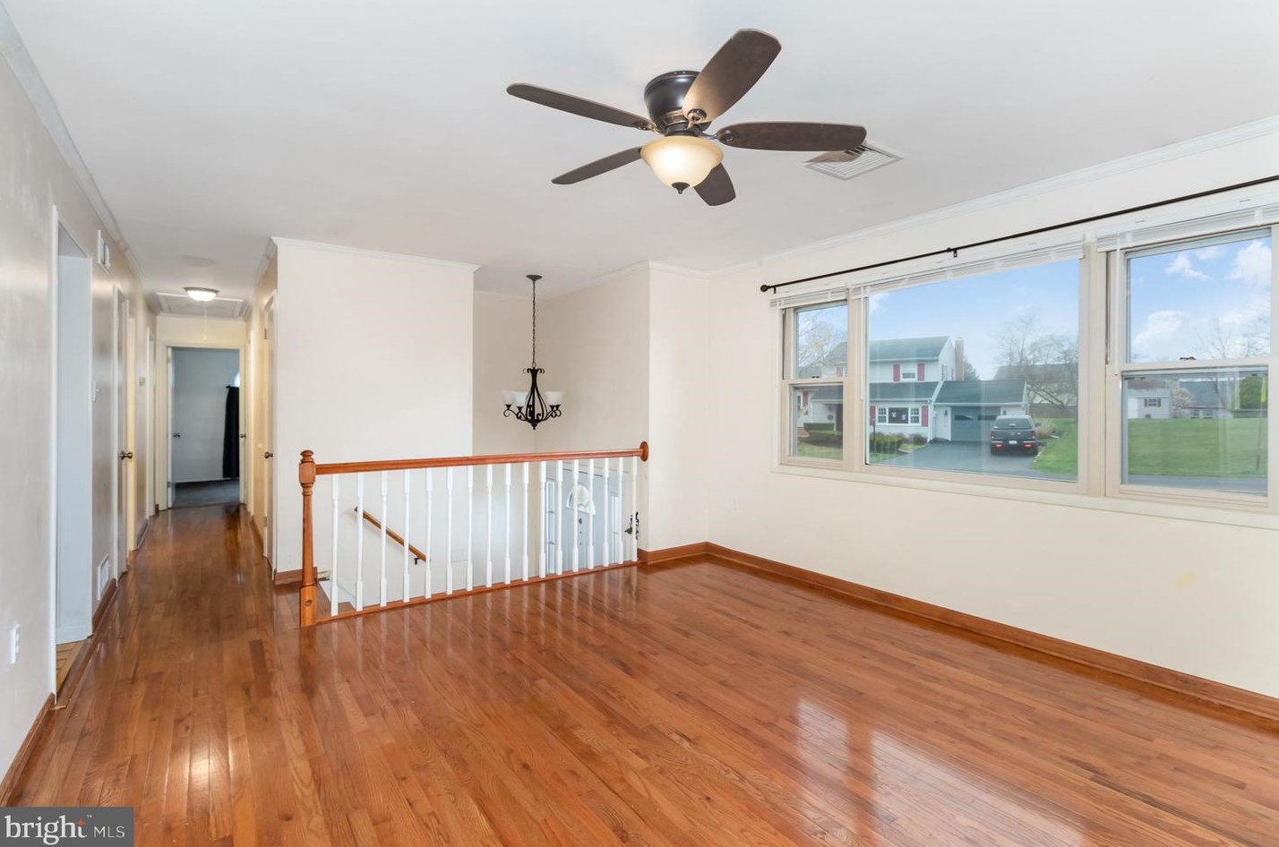 240 Fairway Dr, Etters, PA 17319