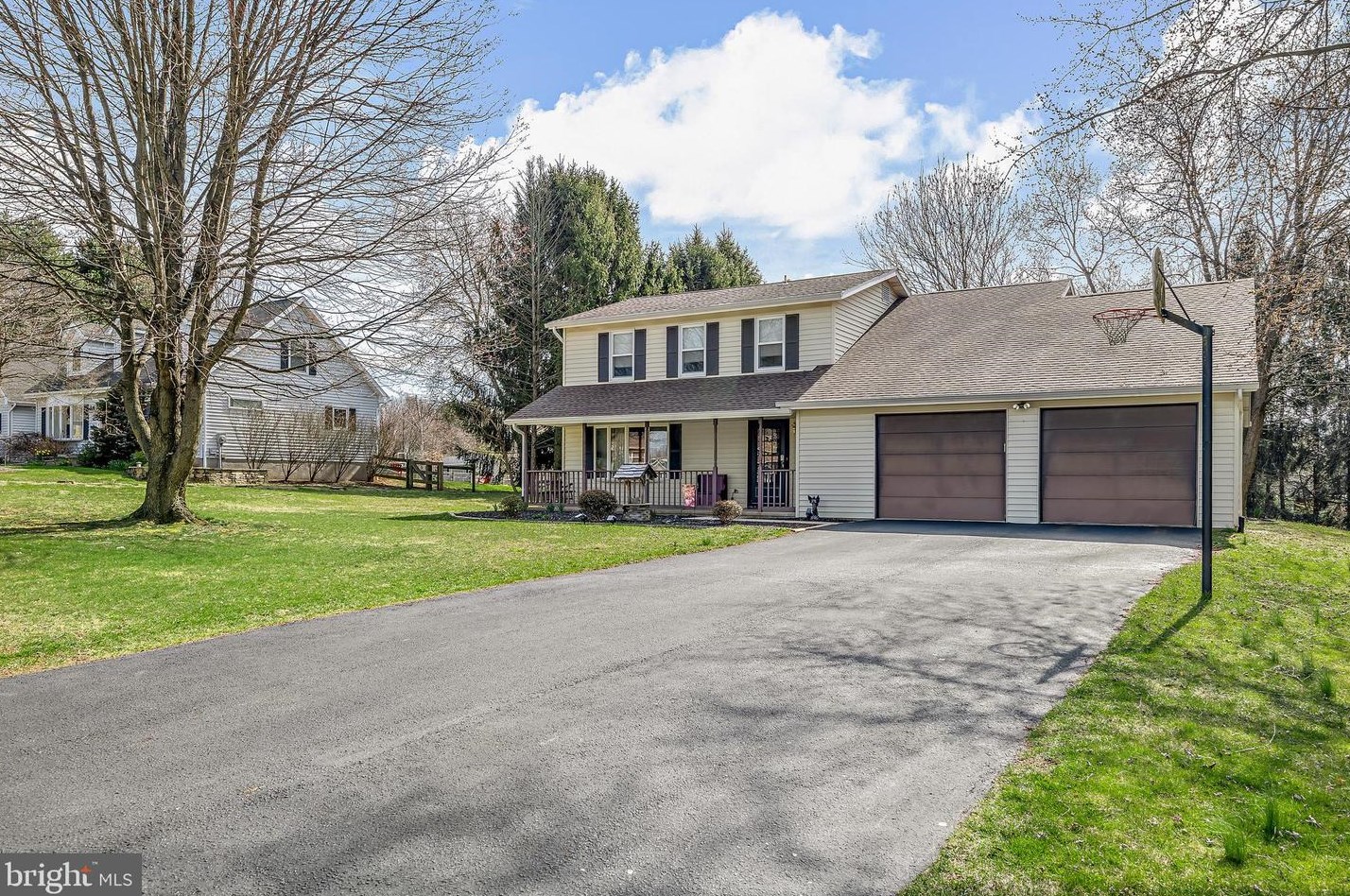 656 Juli Dr, Tolna, PA 17349