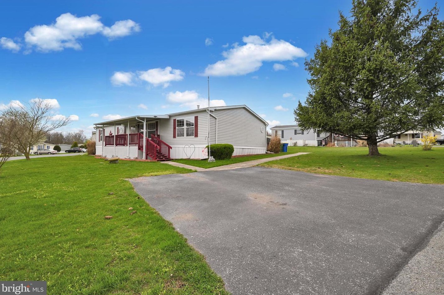 2616 Tamela Ave, York, PA 17315