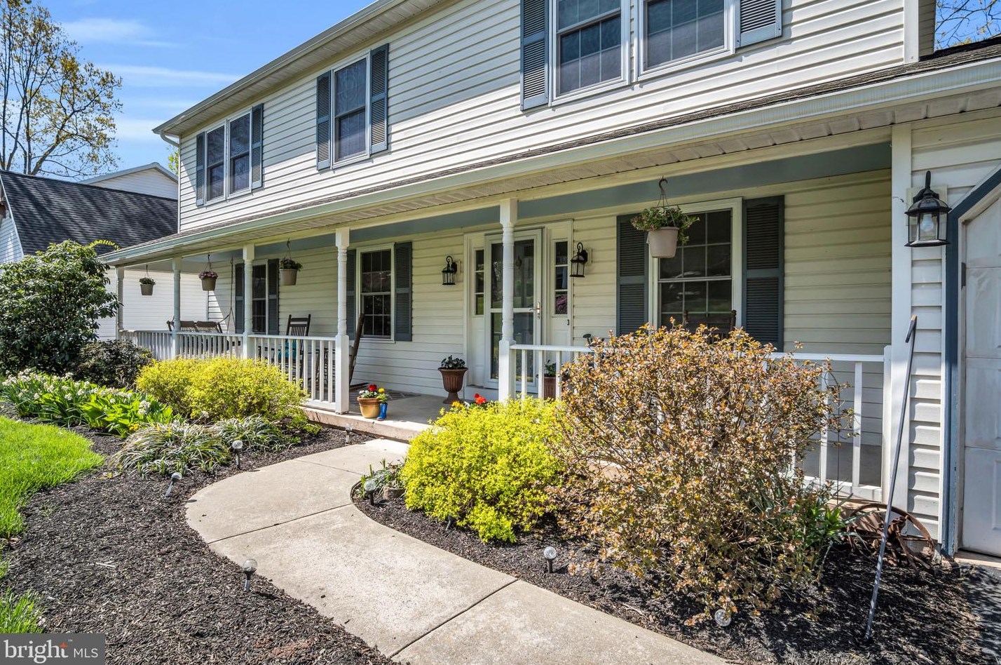 115 Byron Nelson Cir, Etters, PA 17319
