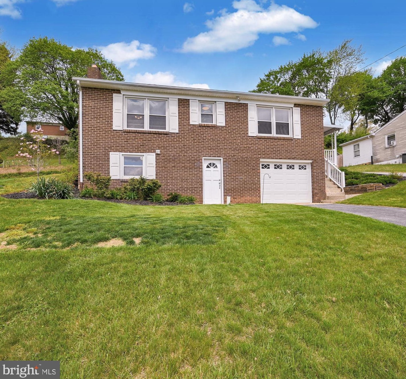 248 Pine St, Hametown, PA 17327