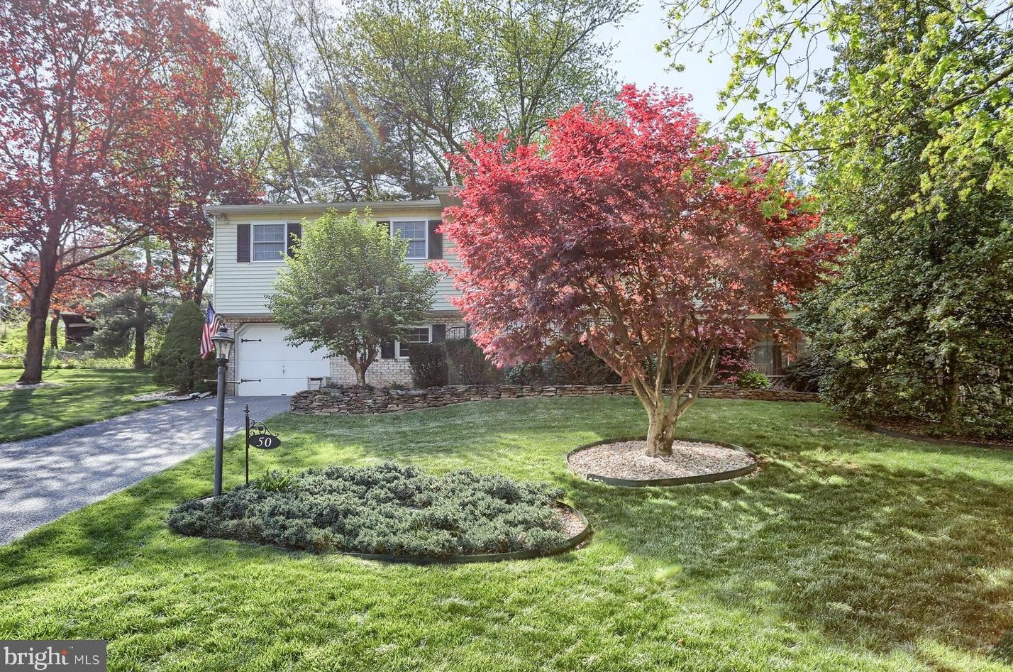 50 Locust Cir, Etters, PA 17319