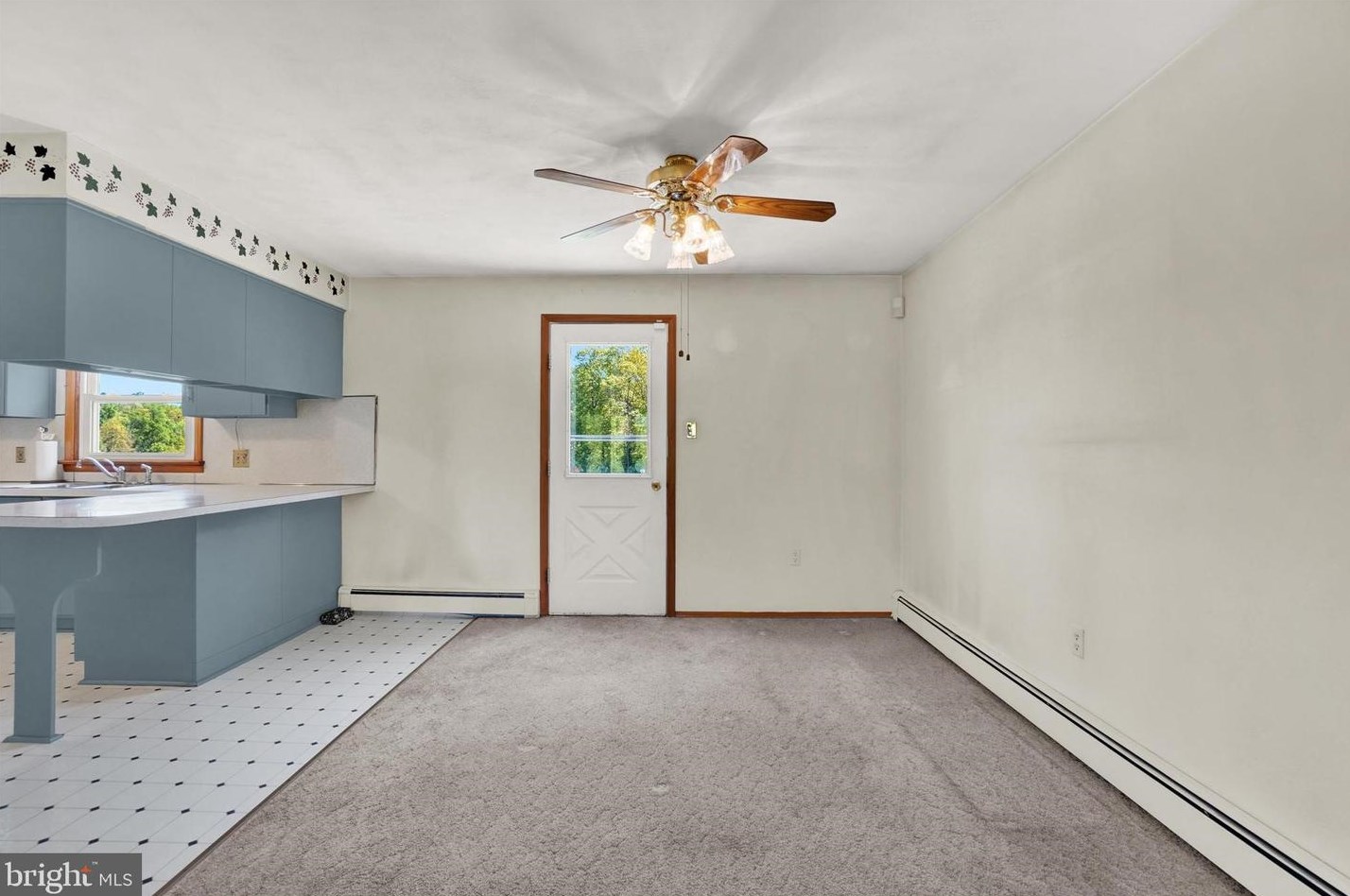 93 Orchard Rd, New Park, PA 17352
