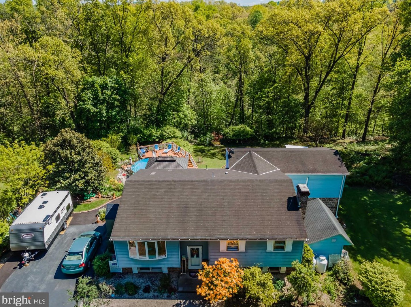 100 Highland Cir, Etters, PA 17319