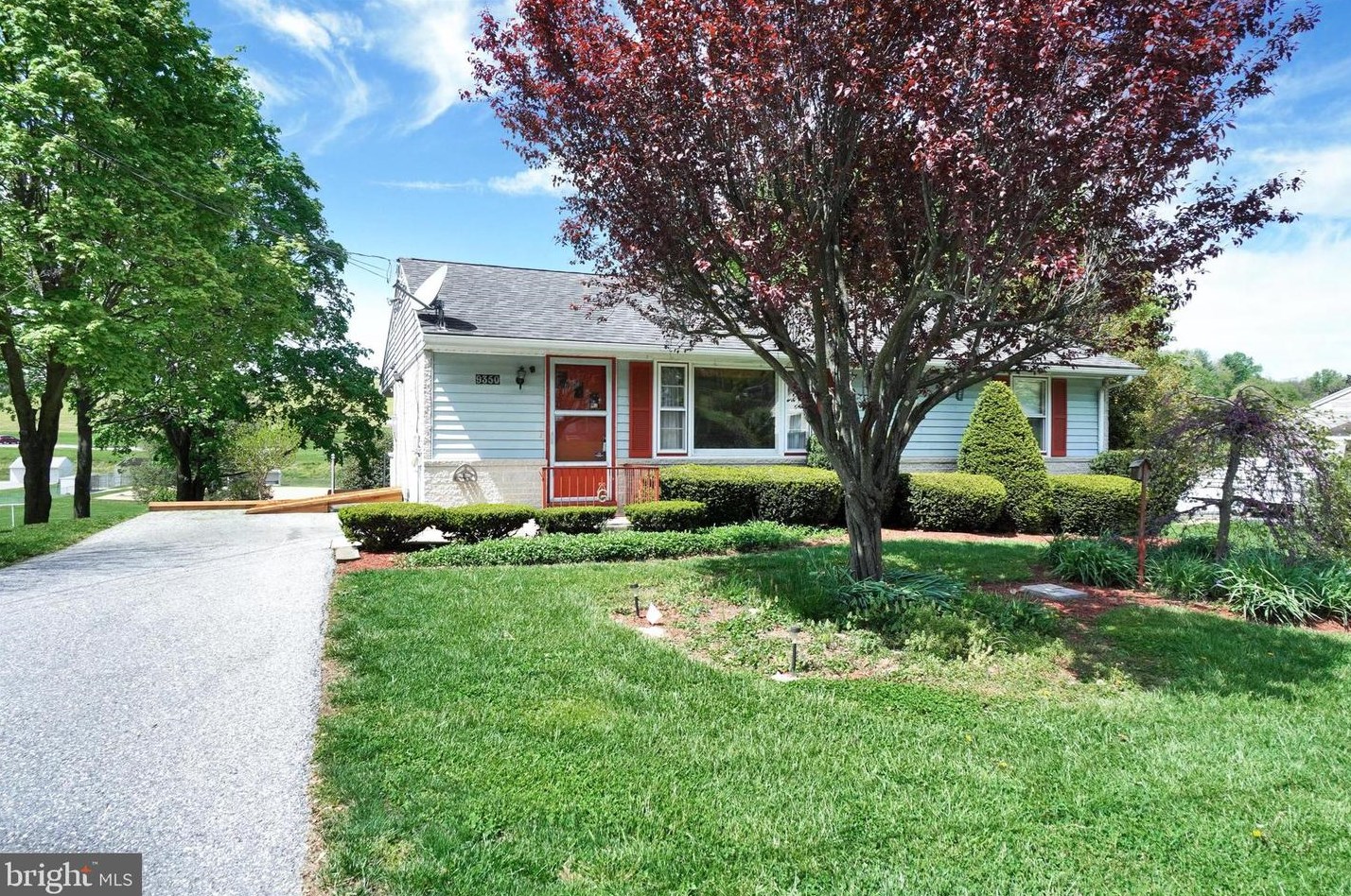 9350 Springfield Rd, Seven Valleys, PA 17360-9346